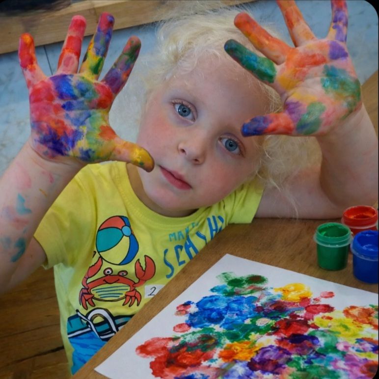 Czechia-English nursery school for toddlers and preschoolers